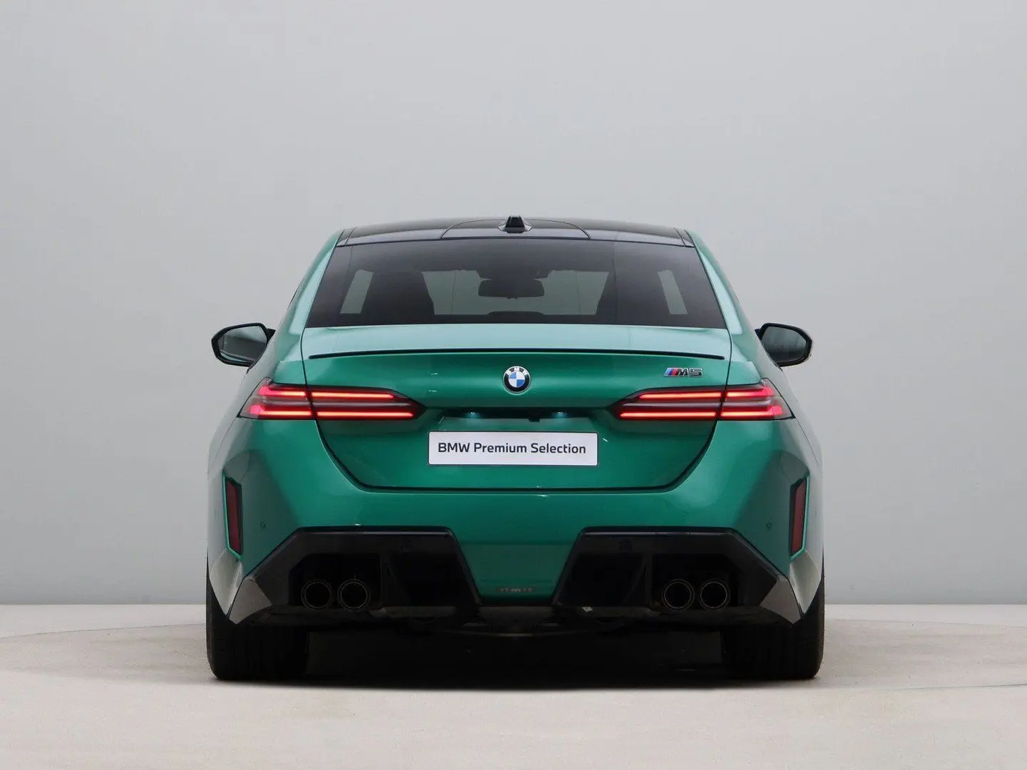 M5 Sedan