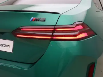 M5 Sedan