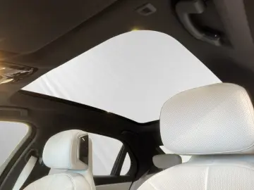 M760e xDrive SkyLounge DA&PAProf. Autobahnass.