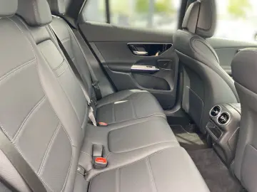 GLC 220 d 4M  Avantgarde AHK SHZ KeyLess SpurW