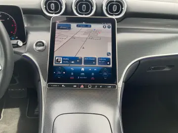 GLC 220 d 4M  Avantgarde AHK SHZ KeyLess SpurW