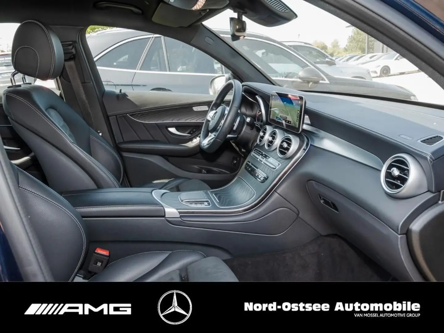 GLC 220 d 4M AMG KAMERA NAVI TEMPO AHK LED SHZ
