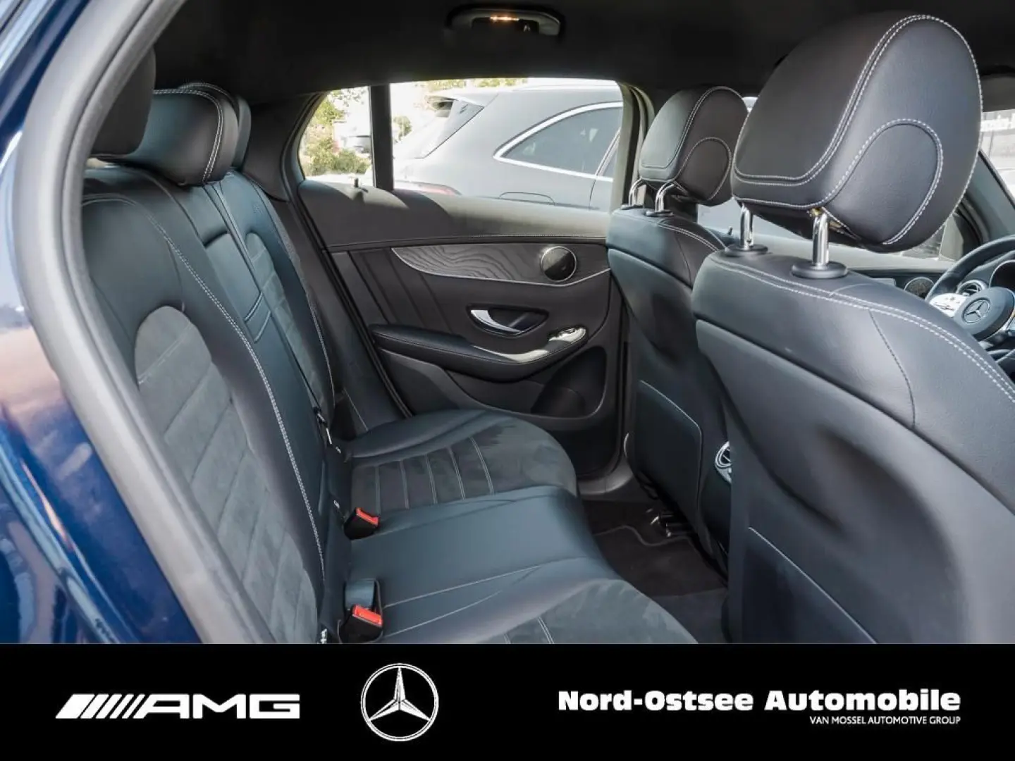 GLC 220 d 4M AMG KAMERA NAVI TEMPO AHK LED SHZ