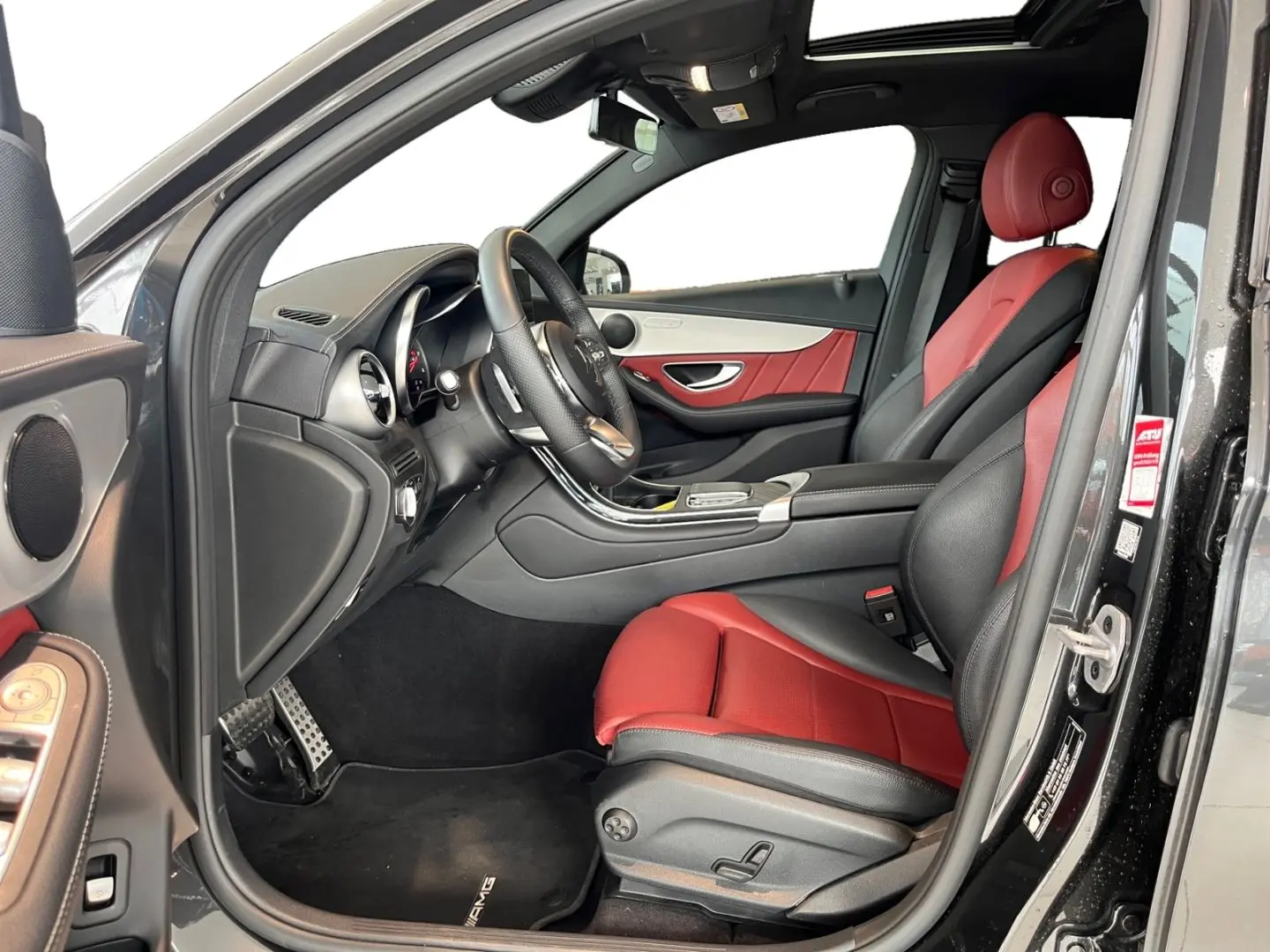 GLC 220 AMG Line Coupe d 4M 9G LED Pano AHK Led