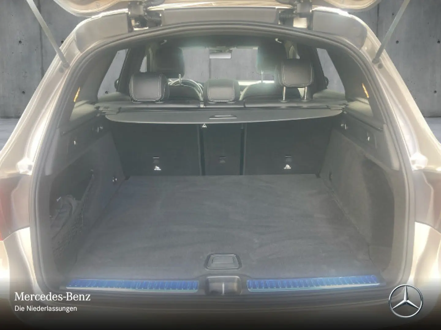 GLC 220 d 4M 2x AMG AHK 360  STANDHEIZ HIGH-END