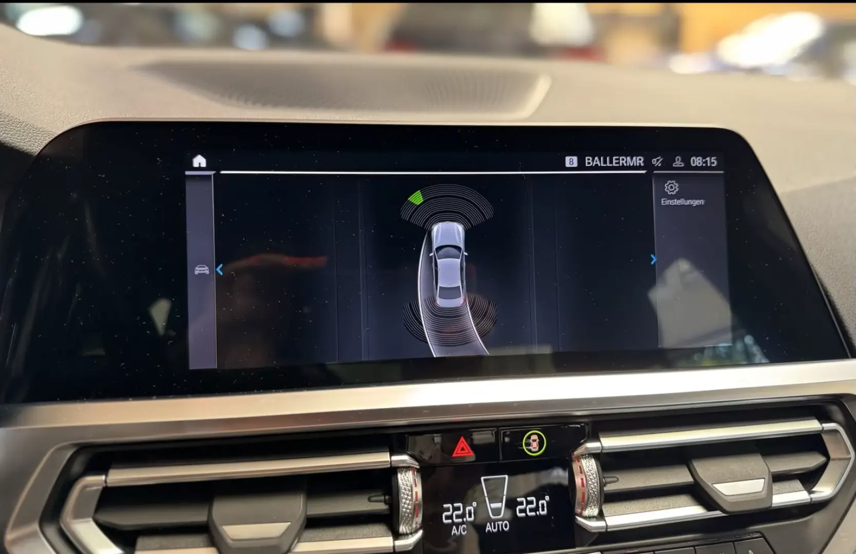320 e Lim M Sport  LIVE CP NAVI LED UPE 56