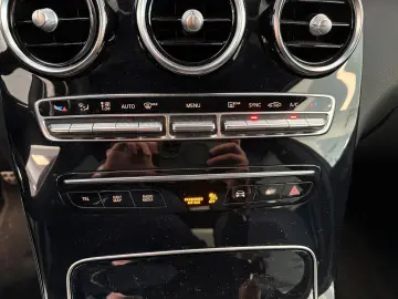 GLC 220 d 4M AMG DISTRONIC 360  MBUX LED HECKKL.