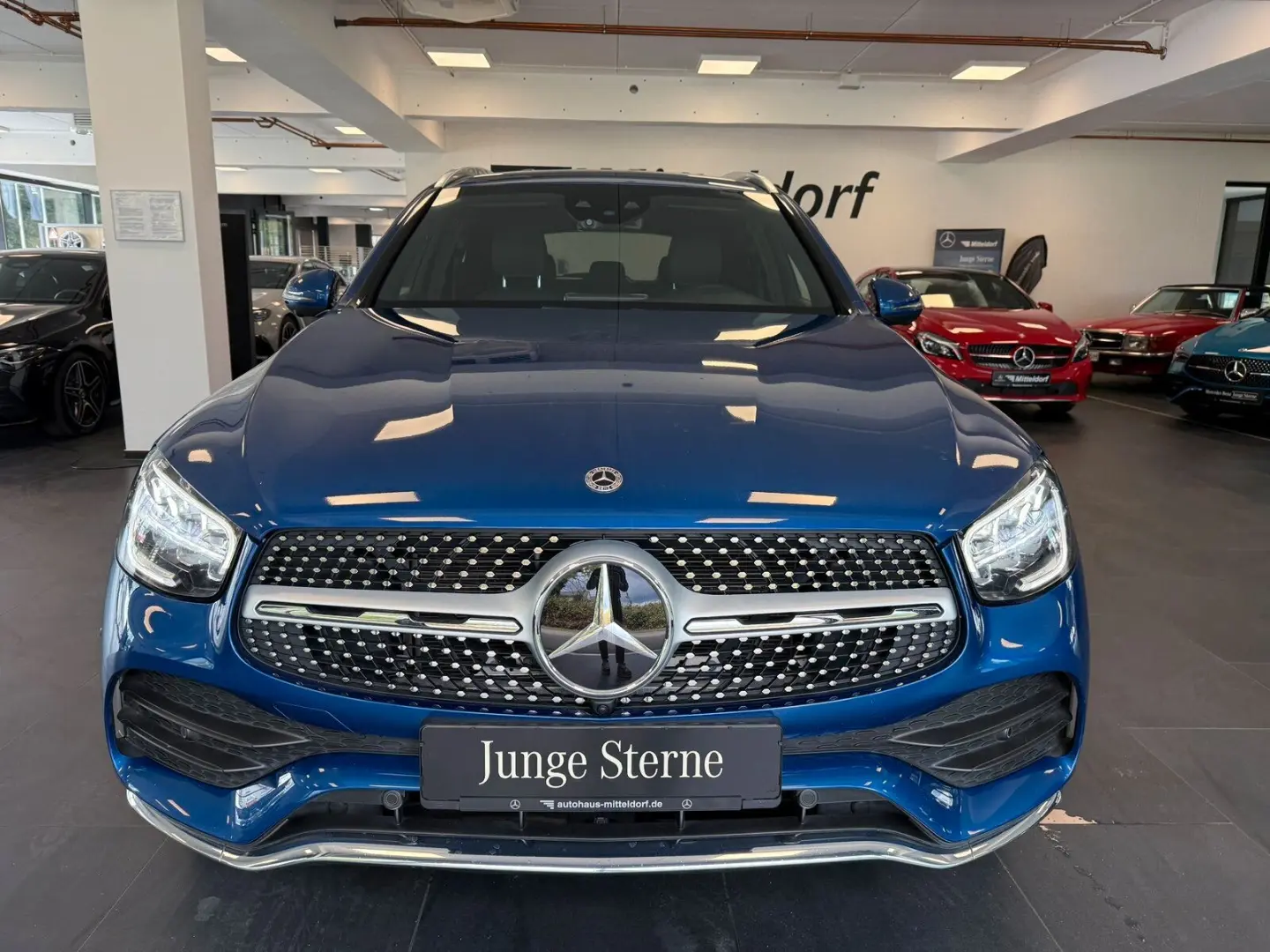 GLC 220 d 4M AMG DISTRONIC 360  MBUX LED HECKKL.