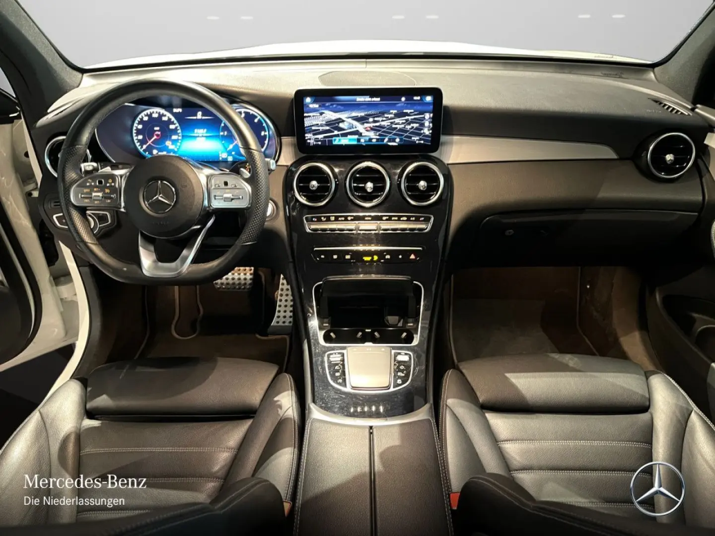 GLC 220 d 4M 2x AMG LEDER HIGH END INFO ADVANCED