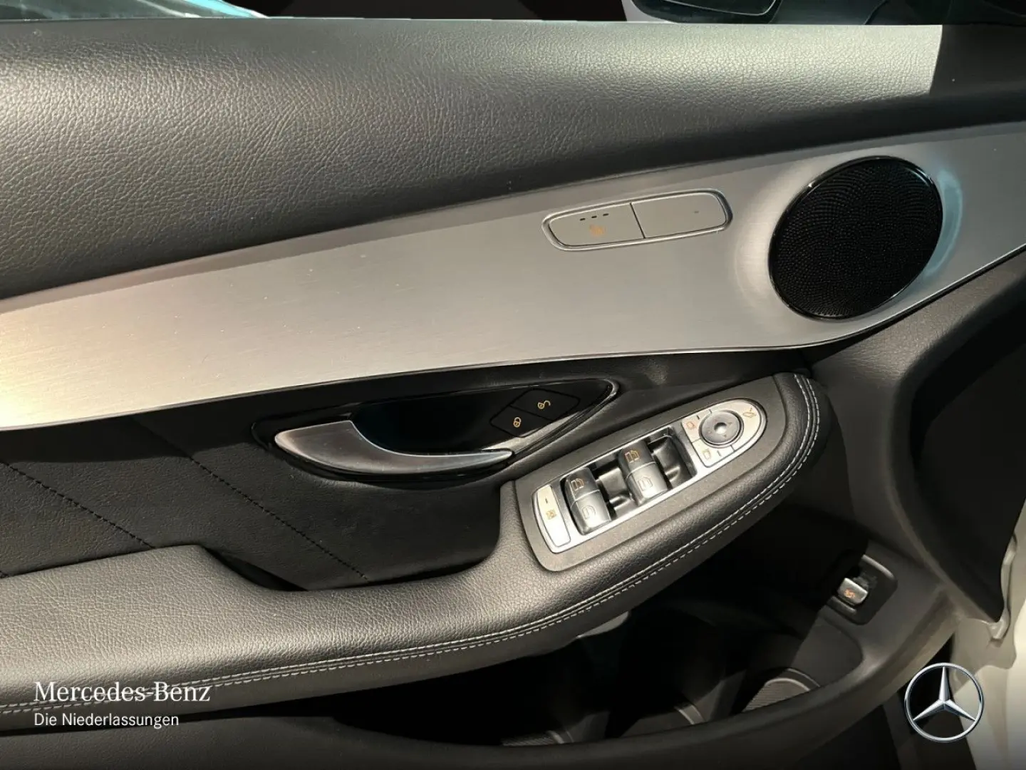GLC 220 d 4M 2x AMG LEDER HIGH END INFO ADVANCED