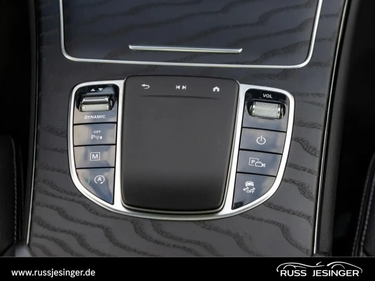 GLC 220 d 4M AMG Line  LED MBUX Pano KeyGo TotW
