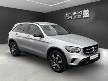 GLC 220 d Kamera AHK LED Navi OffRoadTechnikp 19