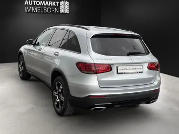 GLC 220 d Kamera AHK LED Navi OffRoadTechnikp 19