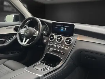 GLC 220 d Kamera AHK LED Navi OffRoadTechnikp 19
