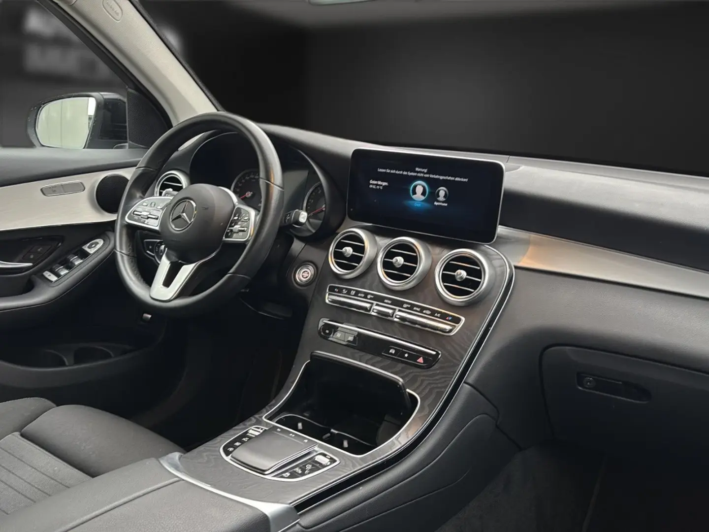 GLC 220 d Kamera AHK LED Navi OffRoadTechnikp 19