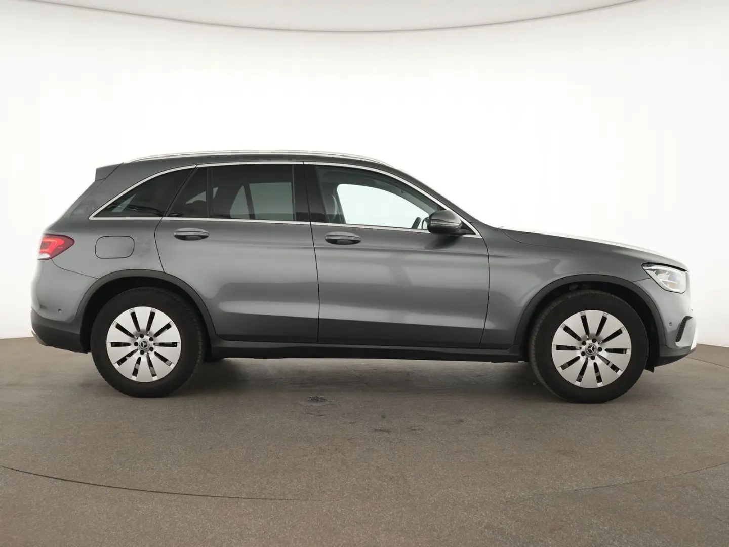 GLC 220d 4M Business StHzg LED R-Kam 4xSHZ eSitz
