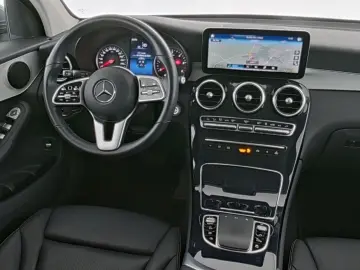 GLC 220d 4M Business StHzg LED R-Kam 4xSHZ eSitz