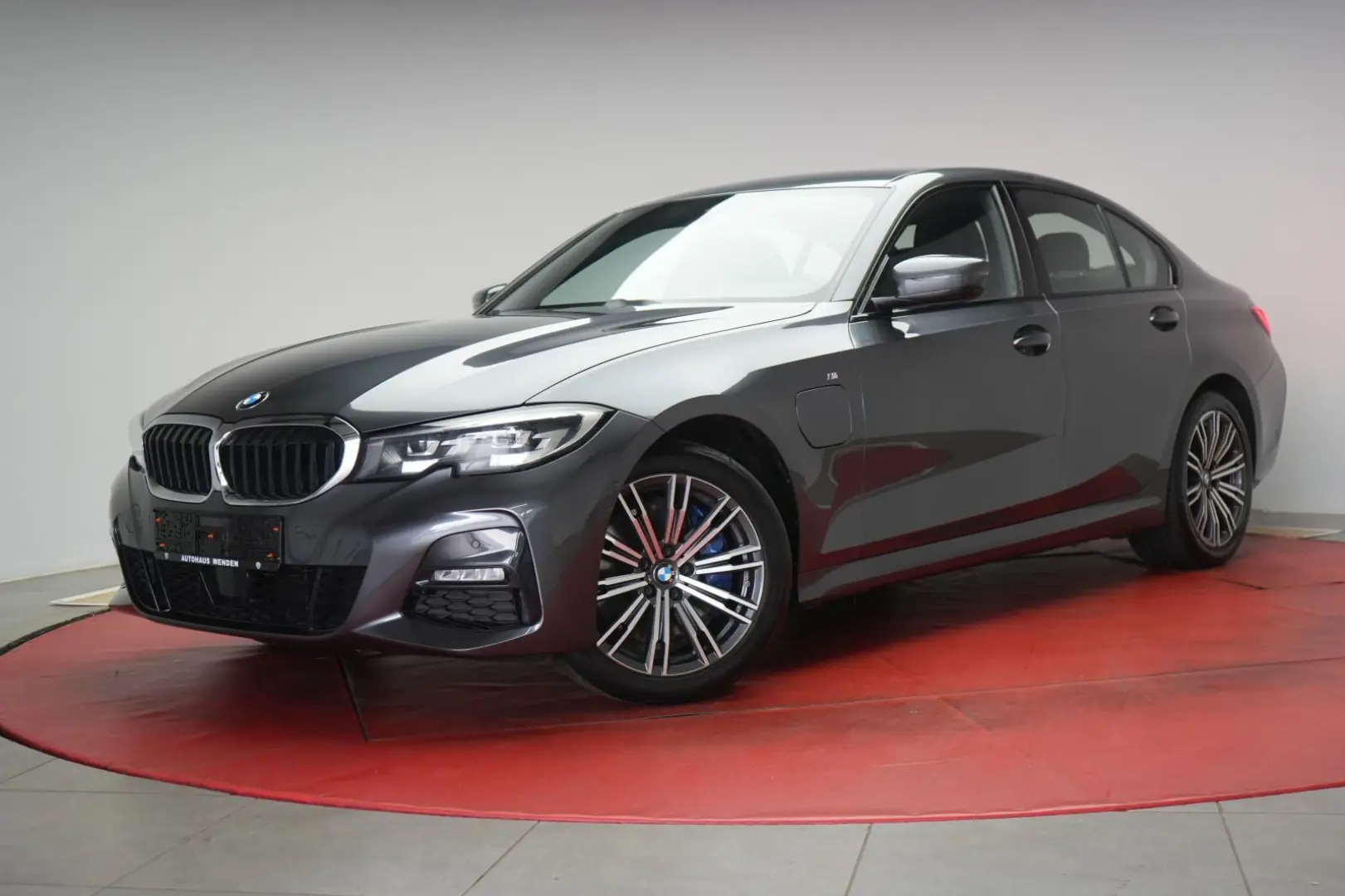 330 e M Sport Navi ACC Virtual