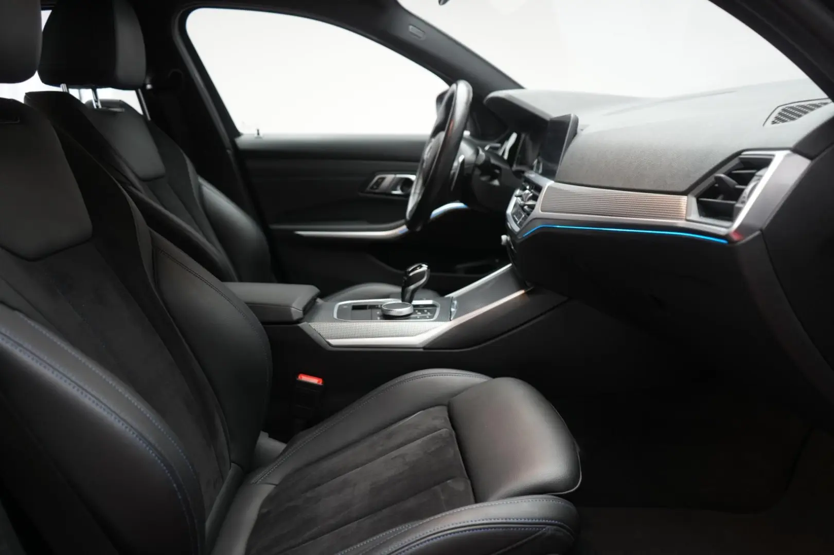 330 e M Sport Navi ACC Virtual