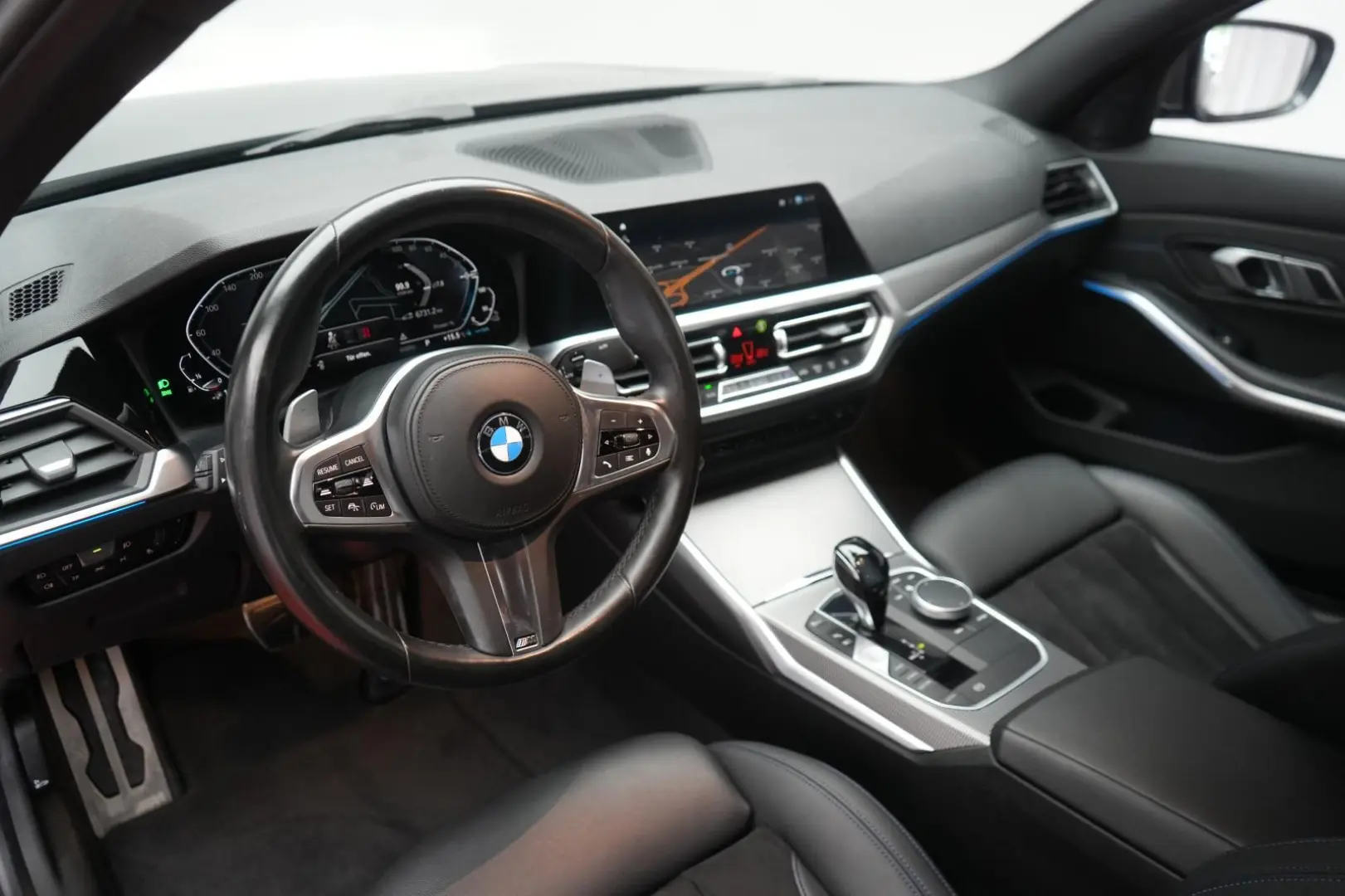330 e M Sport Navi ACC Virtual