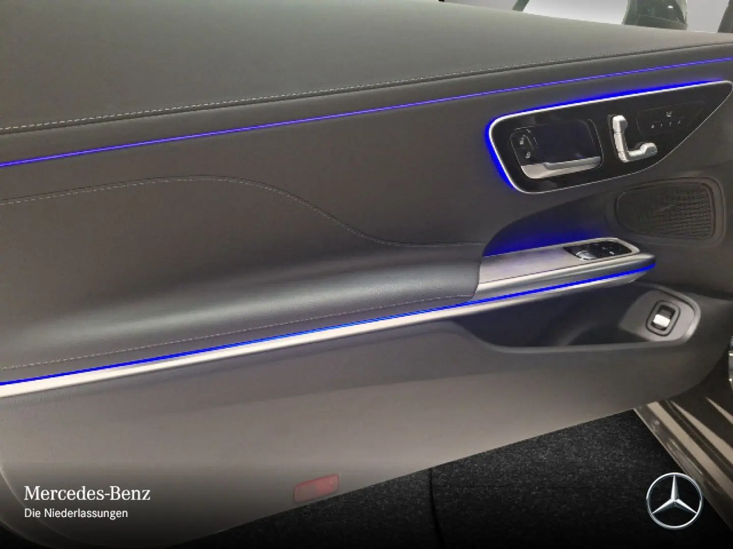 CLE 200 Cp. AMG Advanced  PANO 20  DIGI MEMO KEY