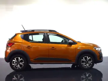 DACIA SANDERO 1.0 TCe 90CP Stepway Expression