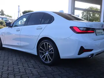 BMW 320 e Sedan Sport Line DAB WLAN