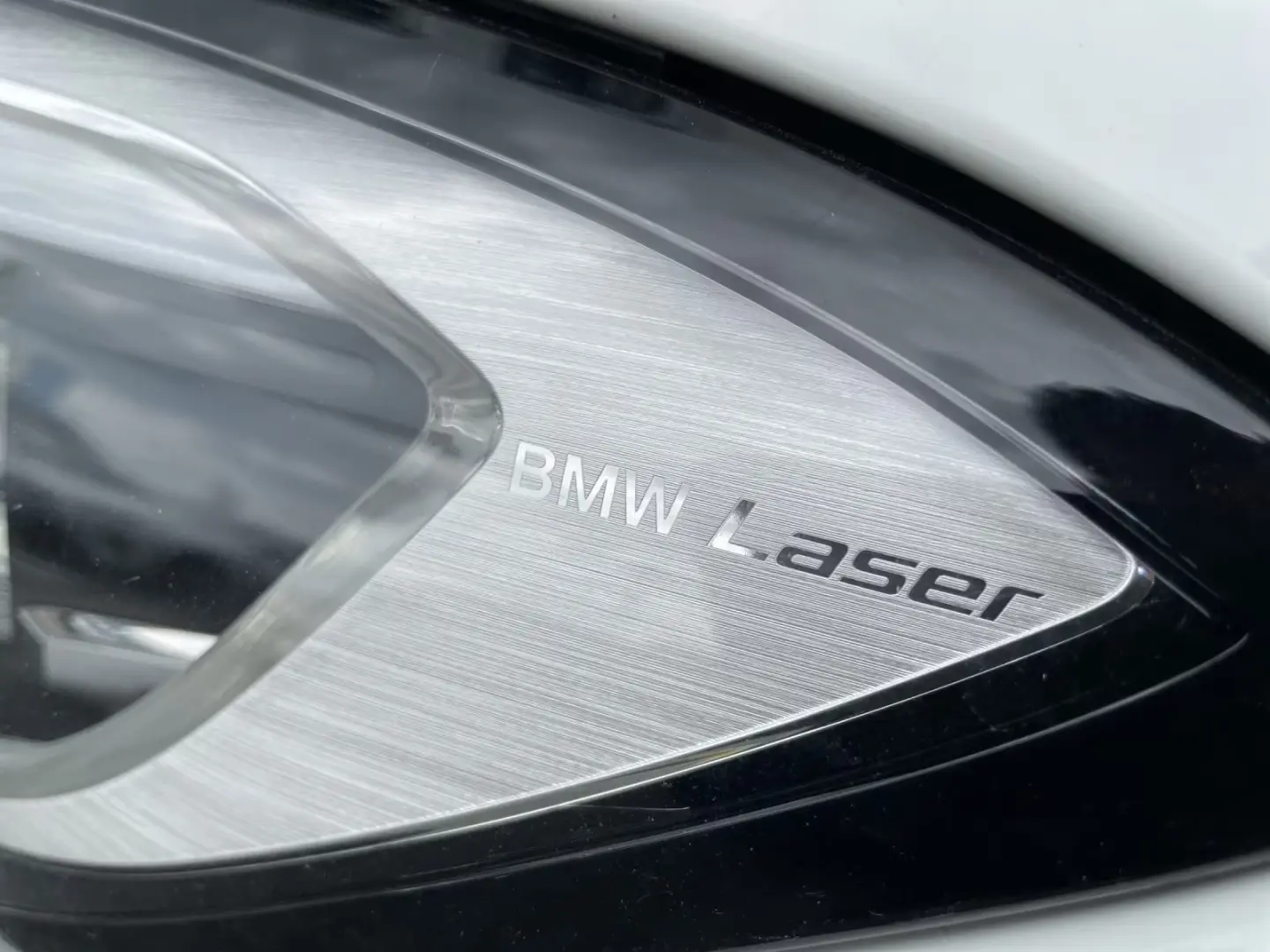BMW 320 i AUT. M SPORTPAKET LASER