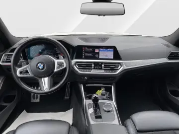 BMW 320 i AUT. M SPORTPAKET LASER