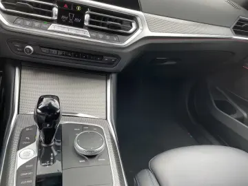 BMW 320 i AUT. M SPORTPAKET LASER