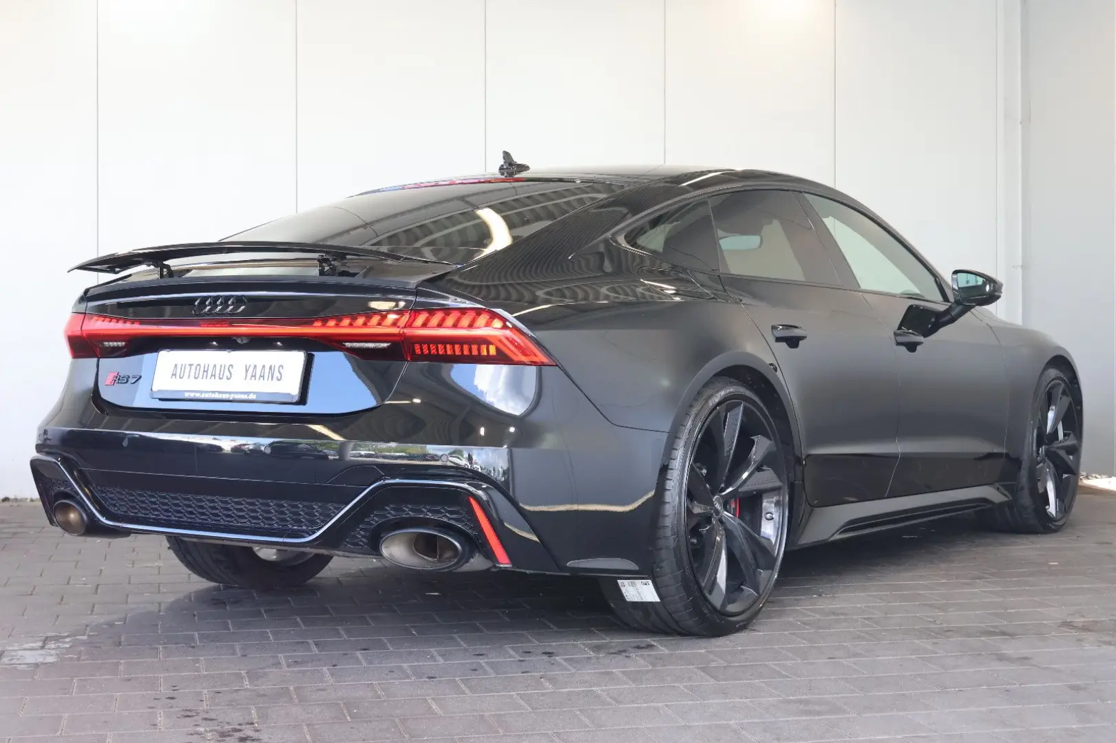 RS7 4.0 TFSI V8 qu. KERAMIK B&O HUD 360  PANO 22