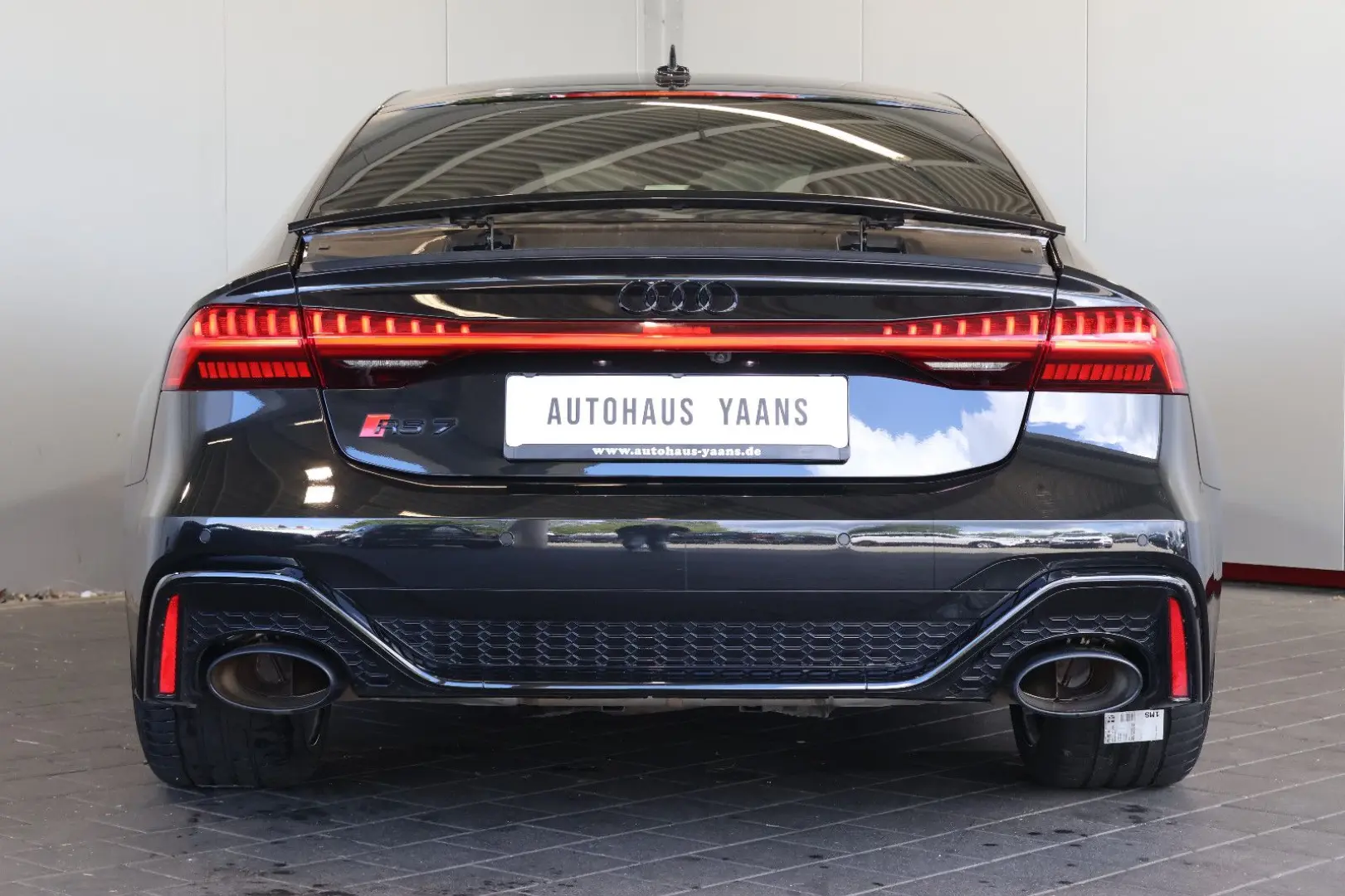 RS7 4.0 TFSI V8 qu. KERAMIK B&O HUD 360  PANO 22