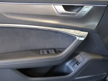 RS7 4.0 TFSI V8 qu. KERAMIK B&O HUD 360  PANO 22