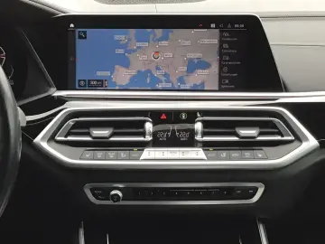 X5 xDrive30d xLine Innovationspaket Standheizung