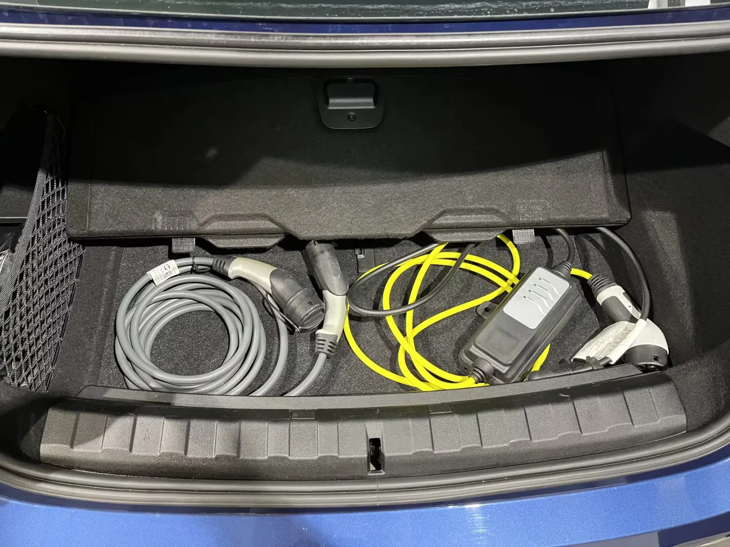 BMW 330 e Sport-Line LCProf. HuD Laserlicht