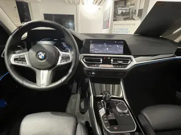 BMW 330 e Sport-Line LCProf. HuD Laserlicht