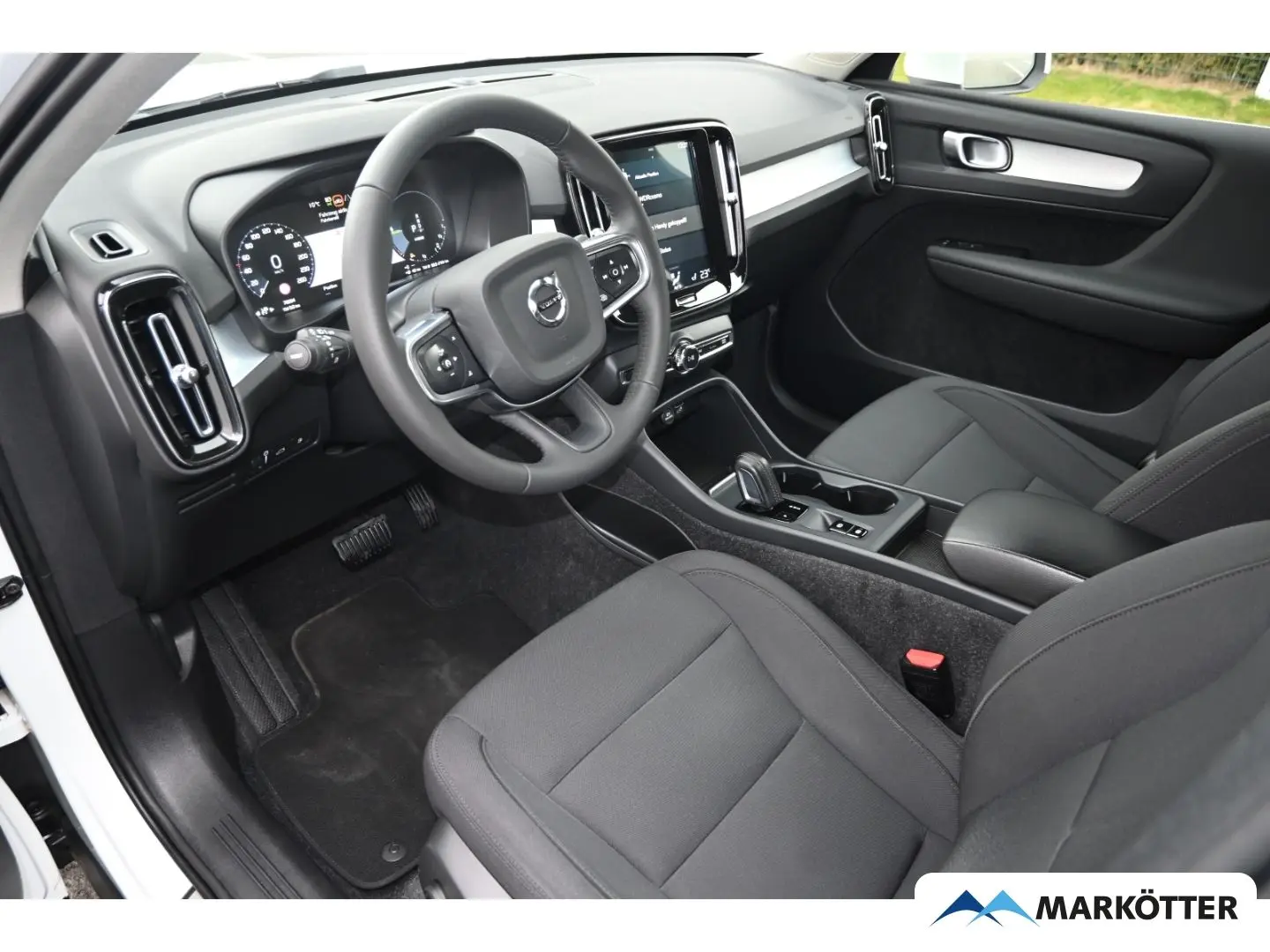 XC40 T5 Recharge Inscription Bliss Camera Keyless 18