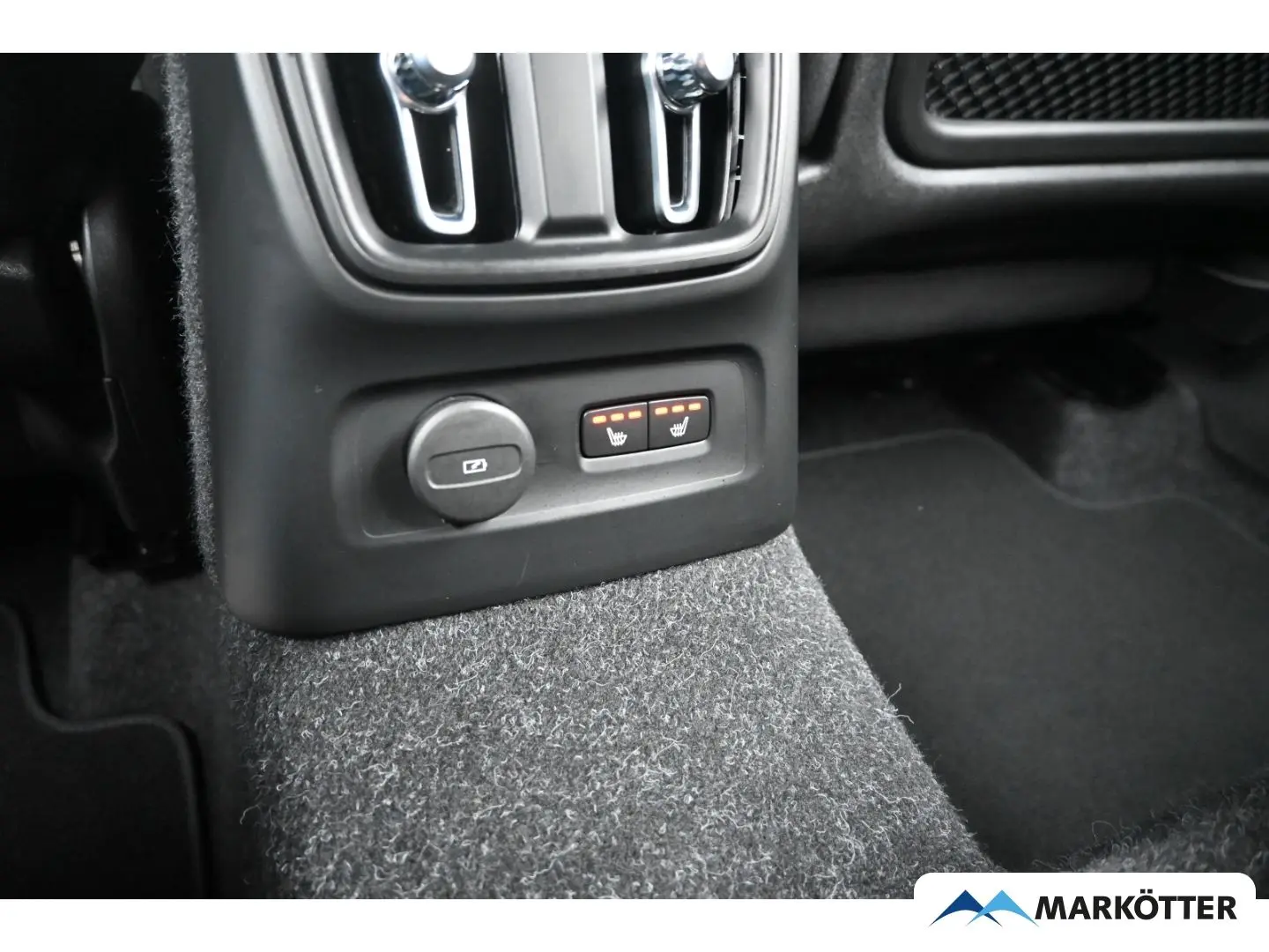 XC40 T5 Recharge Inscription Bliss Camera Keyless 18
