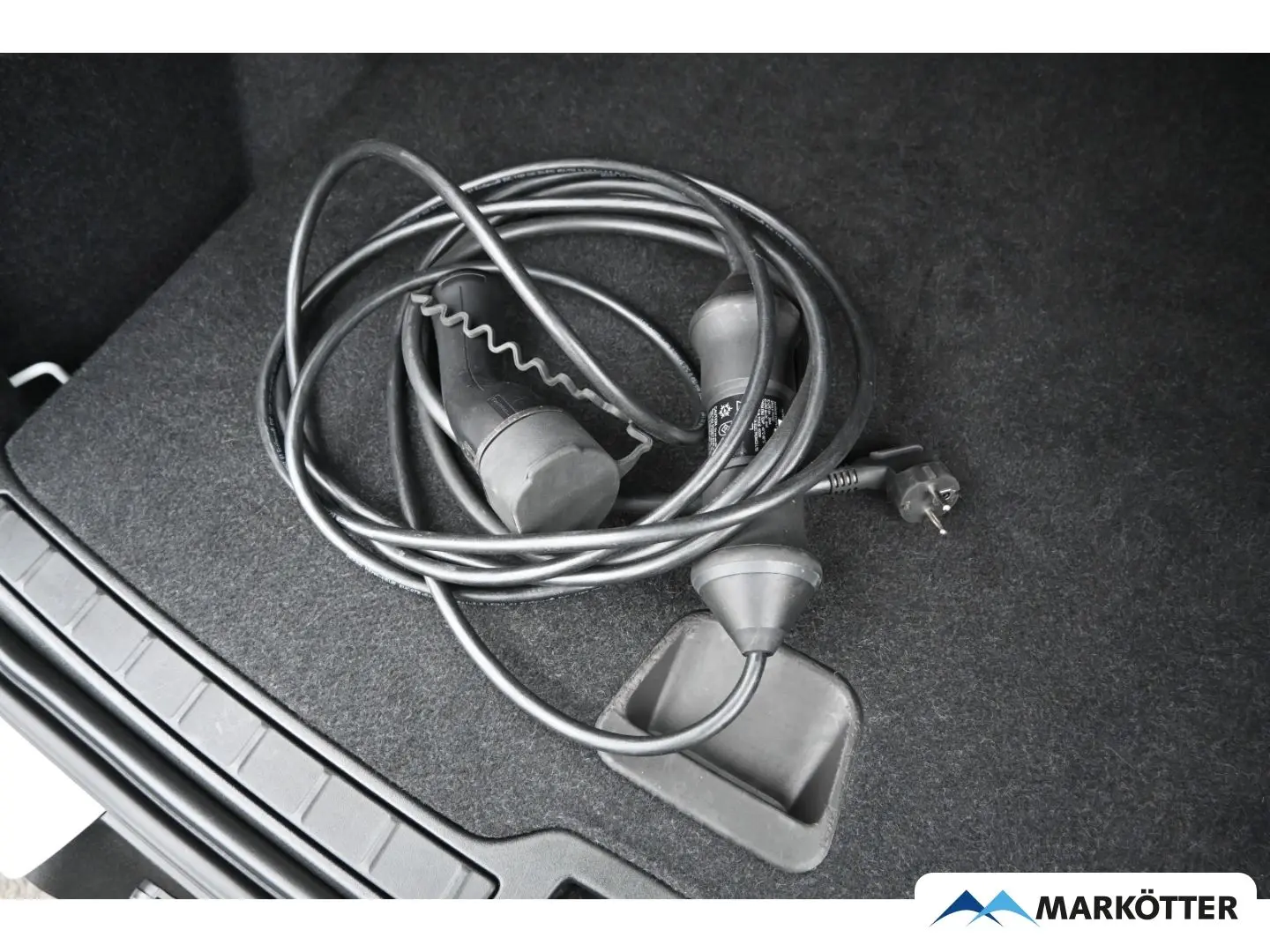 XC40 T5 Recharge Inscription Bliss Camera Keyless 18