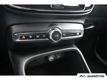 XC40 T5 Recharge Inscription Bliss Camera Keyless 18