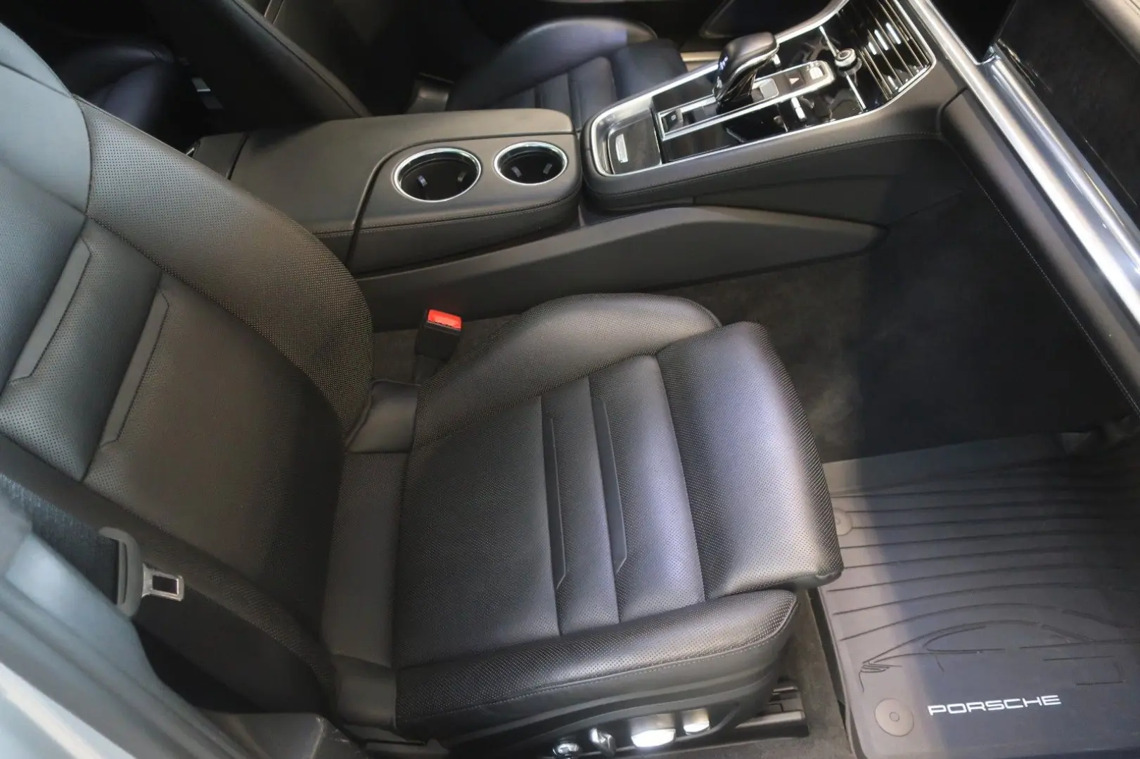 Panamera Turbo  Approved 05 26