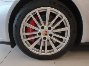 Panamera Turbo  Approved 05 26