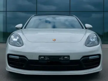 Panamera GTS V8 KERAMIK GARANTIE MASSAGE MATRIX
