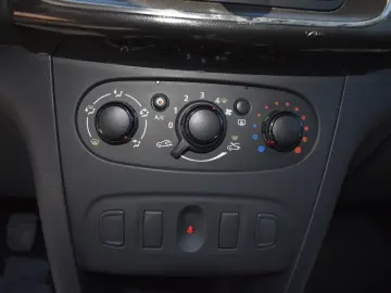 Dacia Logan 1.0 SCe Ambiance
