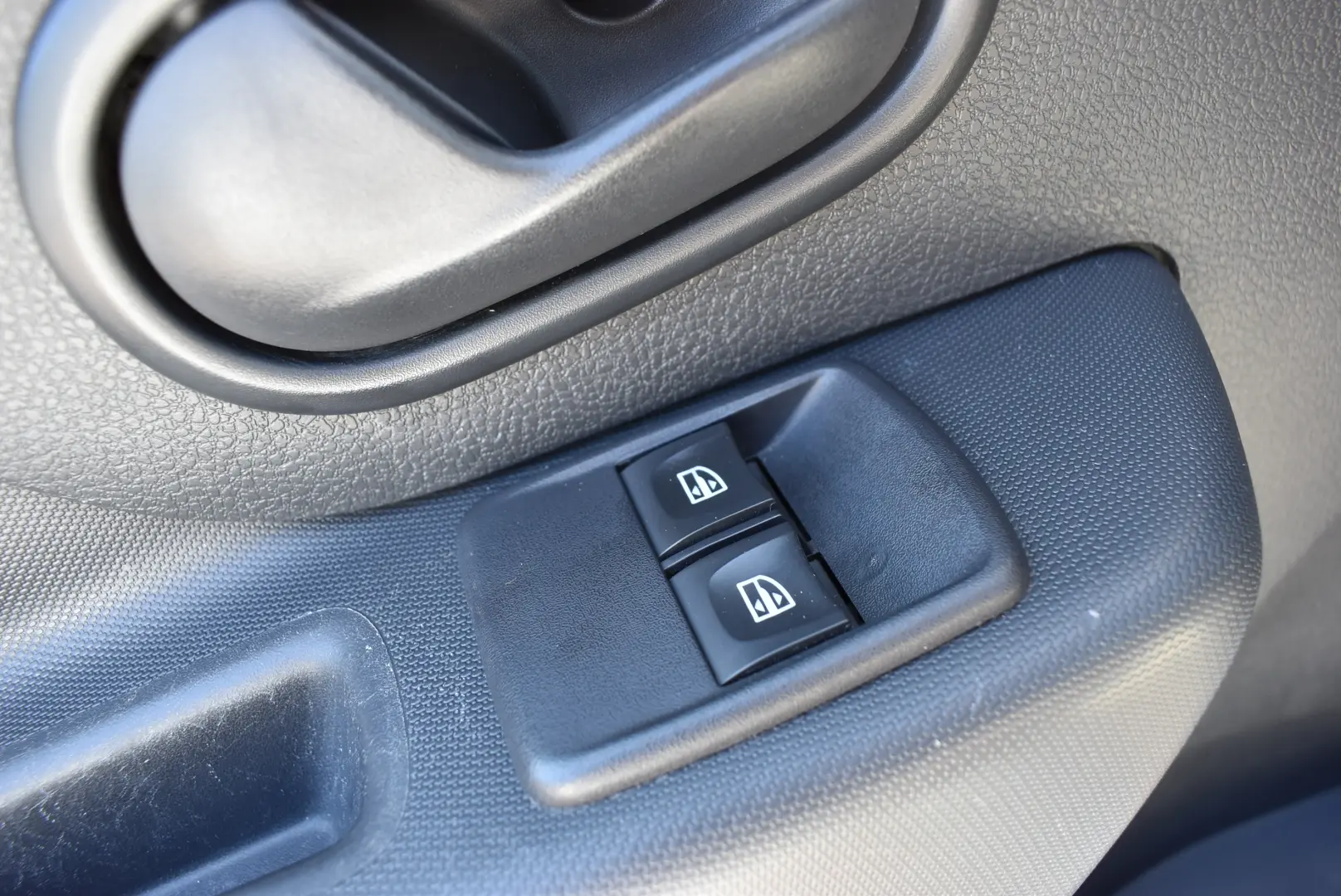 Dacia Logan 1.0 SCe Ambiance