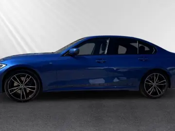 BMW 330 e Limuzina M Sport Navi LED SHZ