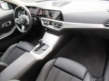 BMW 320 d A Sport Line Head-Up HiFi DAB