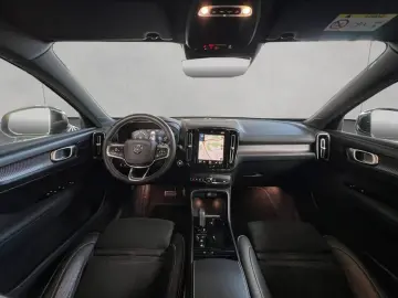 XC40 T4 Recharge R-Design DKG PilotAssist BLIS K