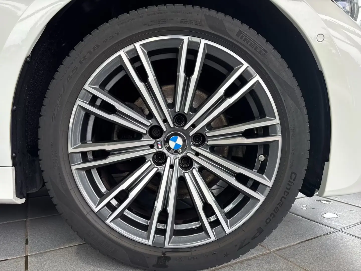 BMW 320 i M Sport Limuzină Laserlicht