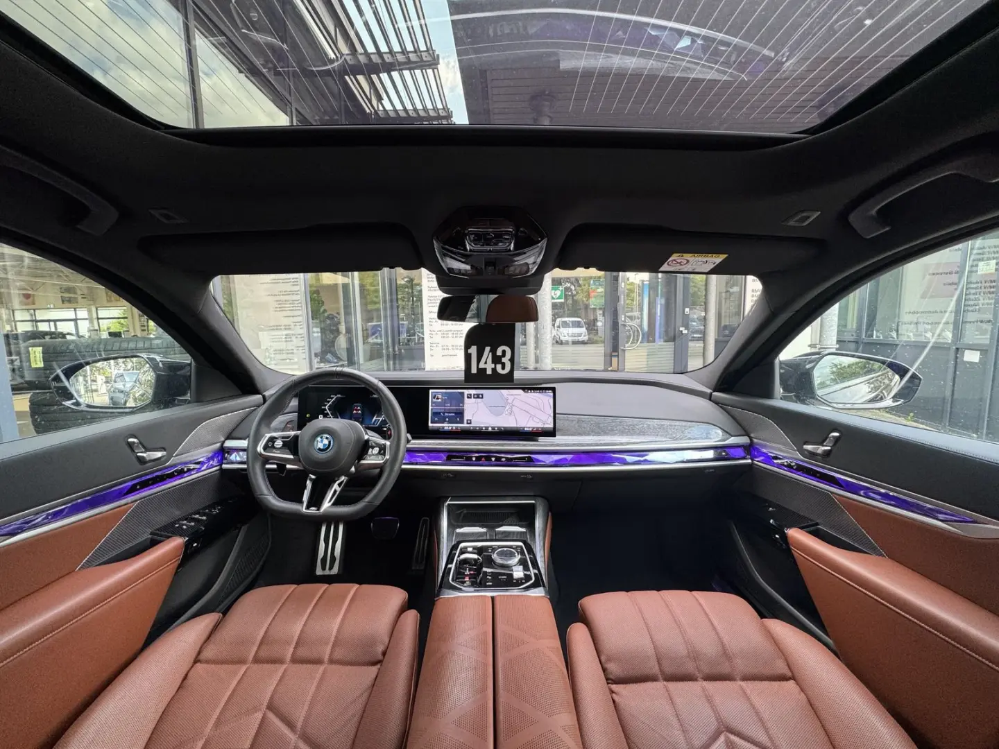 M760e xDrive Autobahnas. P.SKY Massage Autm.Tür